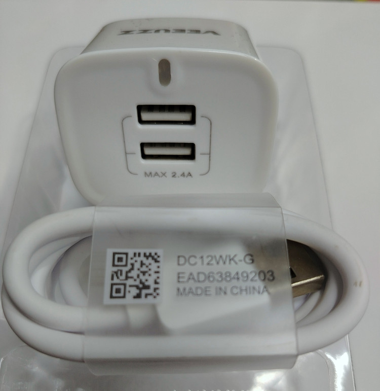 آداپتور شارژ دو پورت VEEUZZ همراه کابل USB MICRO
